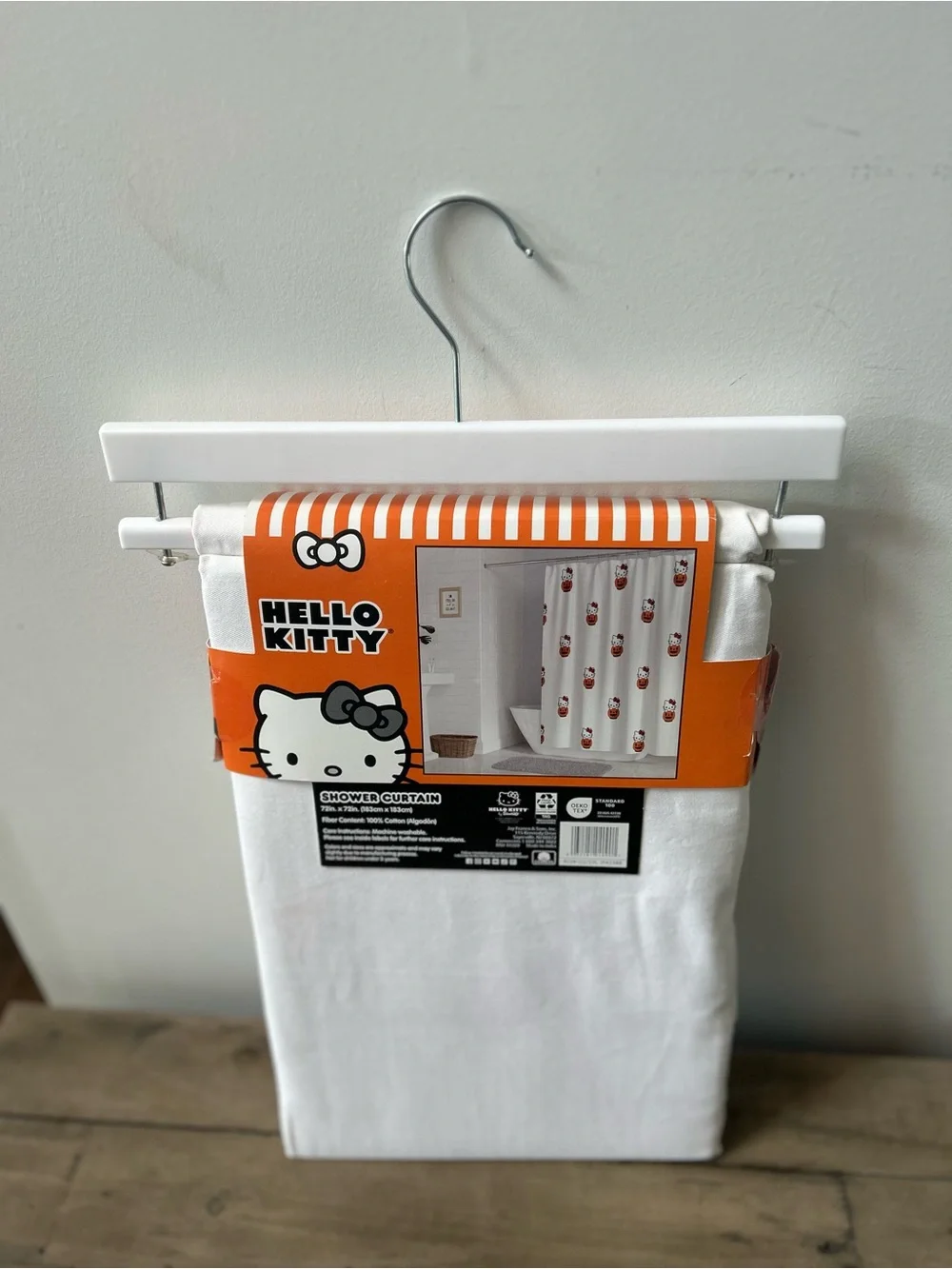 NWT Hello Kitty Halloween Pumpkin Fabric Shower Curtain 72x72 Sanrio